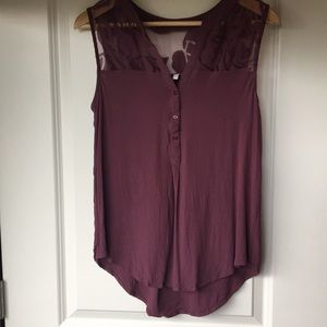 Sleeveless top with sheer flower detail